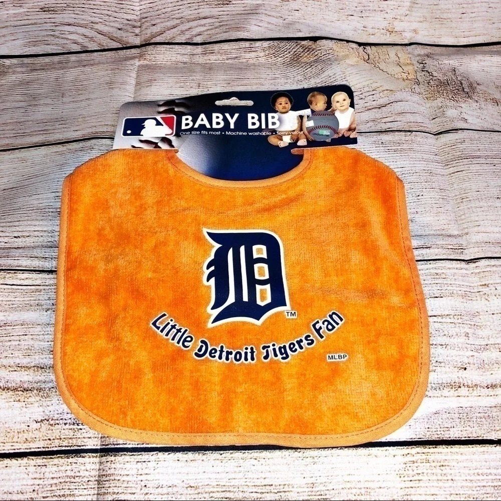 NWT Little Detroit Tigers Fan All Pro Bib
